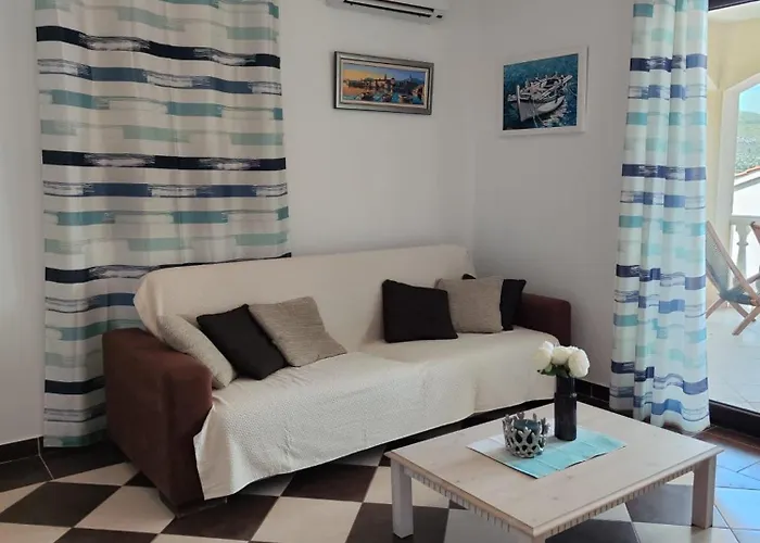 Apartment Roko Donji Okrug (Ciovo)