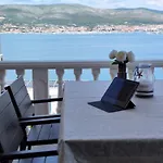Apartment Roko Donji Okrug (Ciovo)