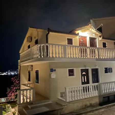 Roko Apartman Donji Okrug (Ciovo)