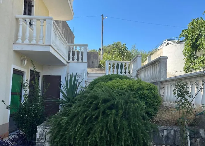 Roko * Donji Okrug (Ciovo)